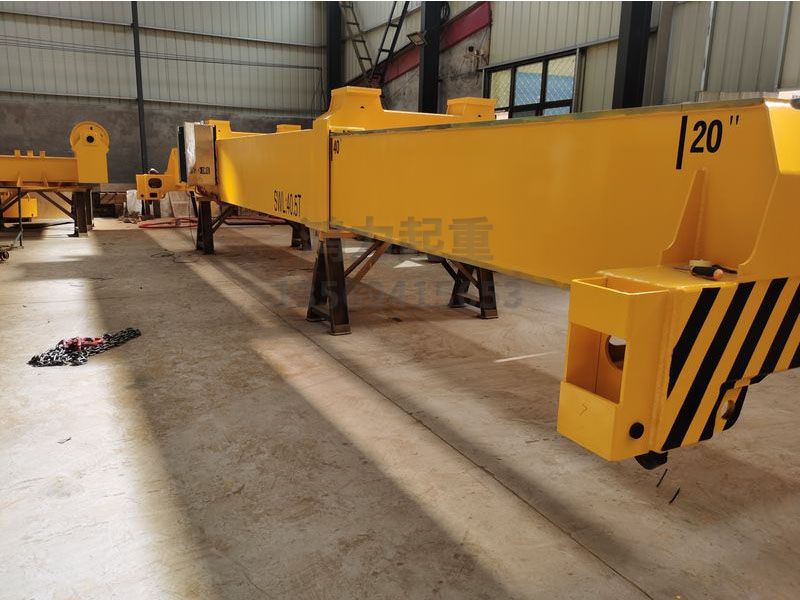 不會檢查集裝箱吊具的吊鉤，吊具廠家來教你